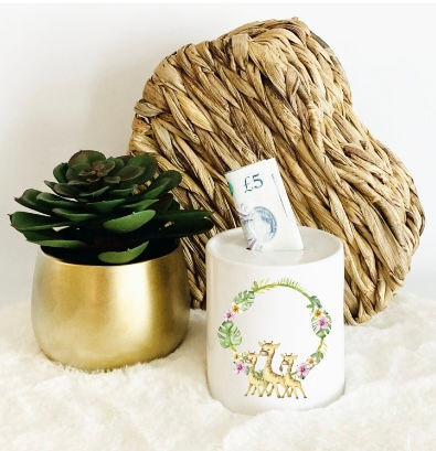 Thumbnail: Giraffe wreath money box 