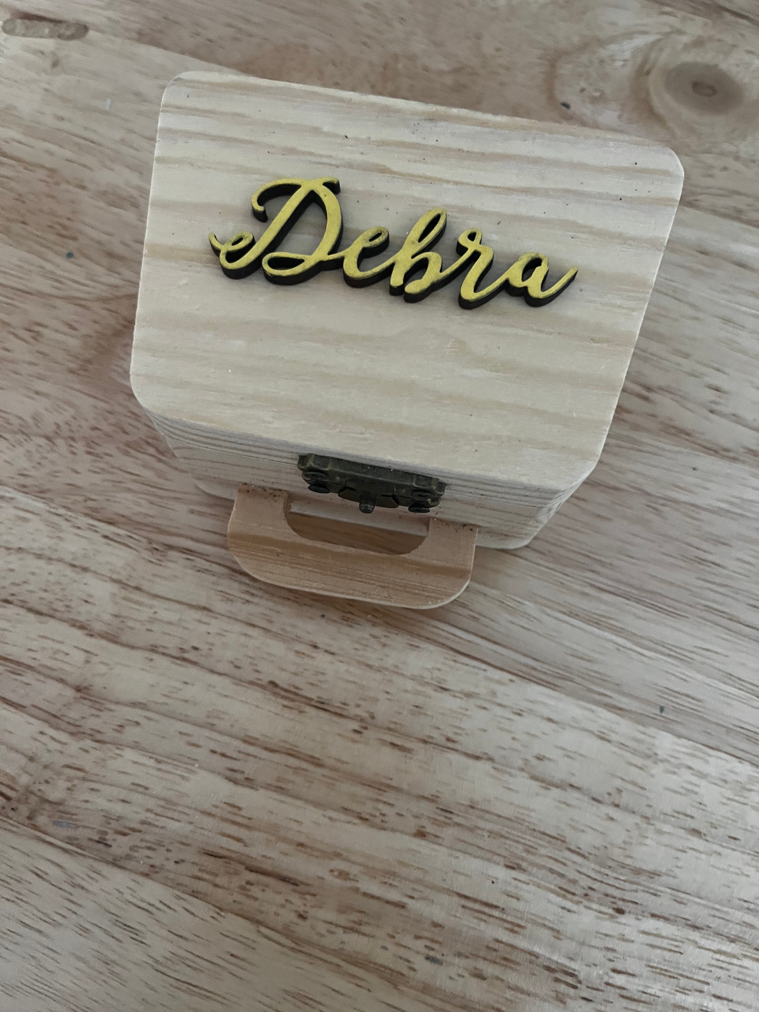Debra box 