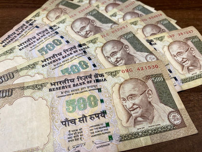 7/22 今は使えない紙幣も買い取ります!!