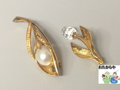 京都市伏見区のお客様より18金とスワロフスキーのブローチを買取させて頂きました。