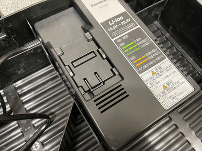 5/3 バッテリーなくても充電器を買取ます😉