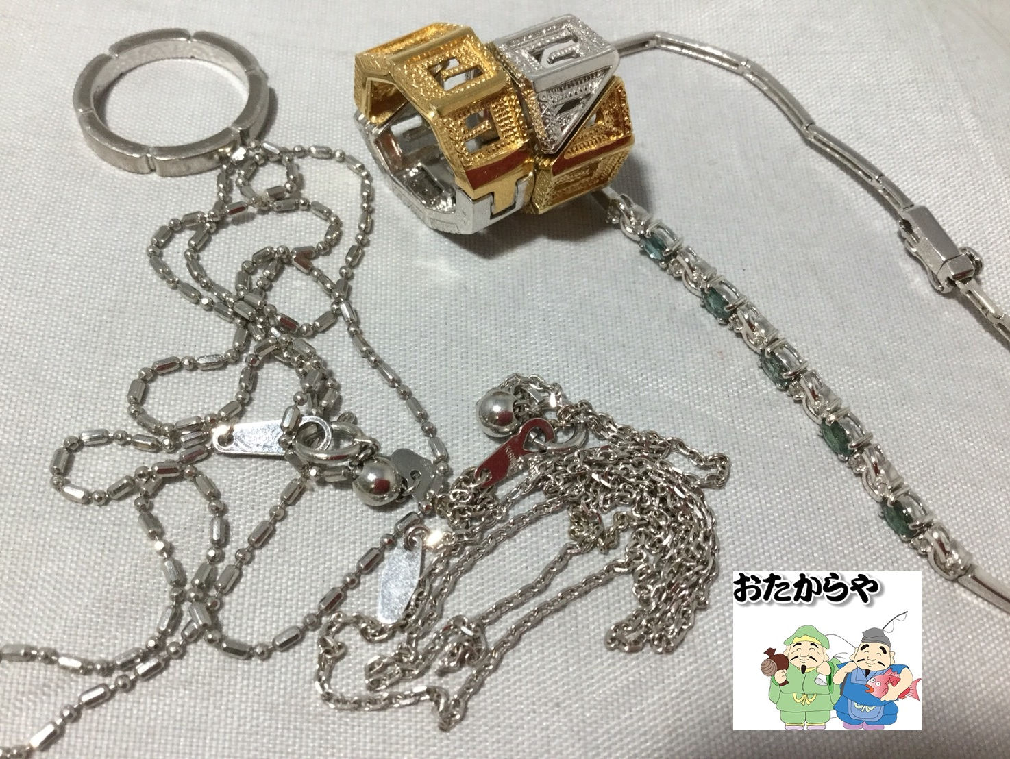 京都市伏見区のお客様より貴金属を買取させて頂きました。