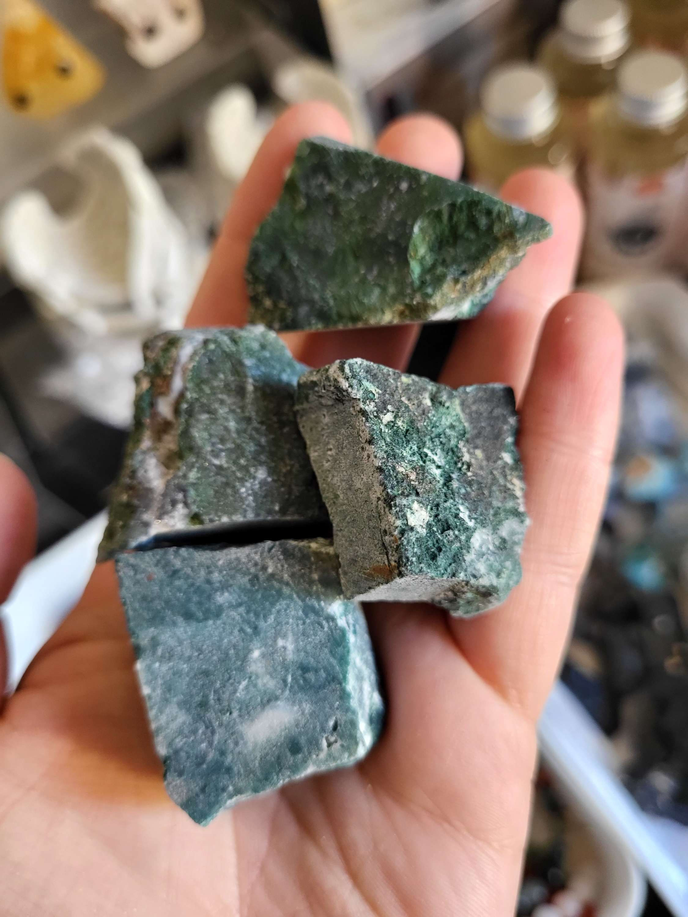 Raw moss agate