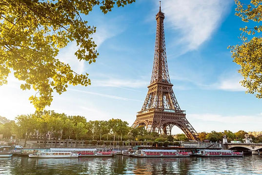 Efiffel_Tower_AMA_672de6ab-7964-4a81-a60c-3ca9a95a7c40.jpg