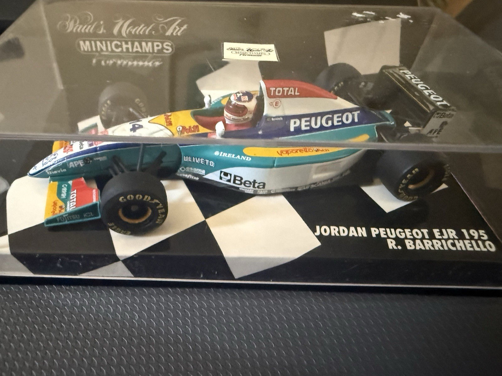 Minichamps 1:43 Jordan Peugeot EJR 195 Rubens Barrichello 1995 F1 430950014