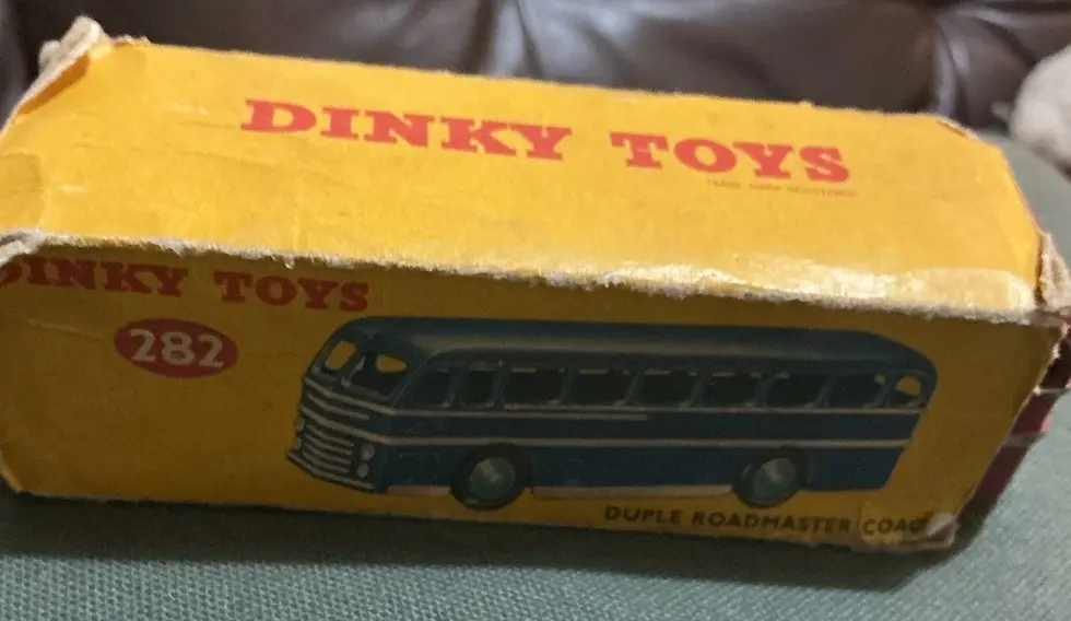 Vintage Dinky Toys 282 Duple Roadmaster Coach Bus Meccano England Boxed BOAC
