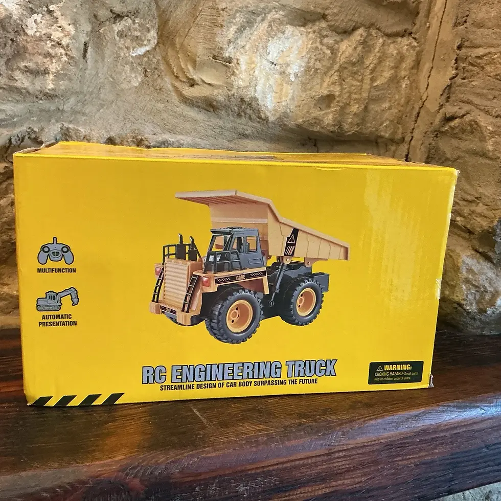 CAAE 9207 RC Engineering Dump Truck 1:22 Scale Boxed Remote Control