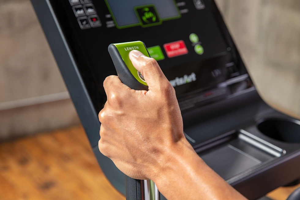 Thumbnail: SportsArt E874 Elliptical