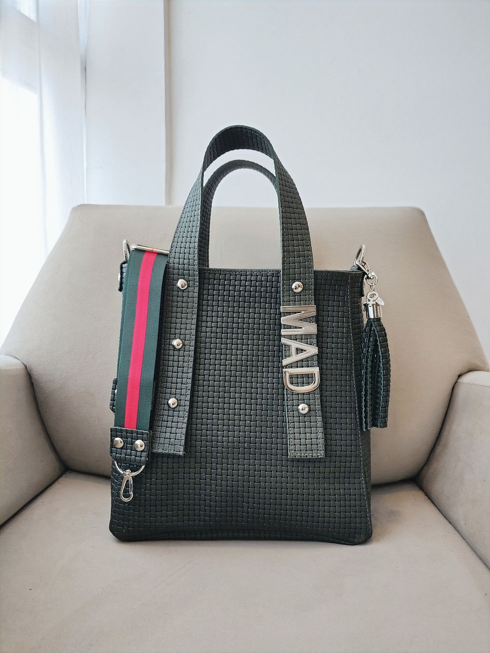 Thumbnail: DOLPHIN TOTE