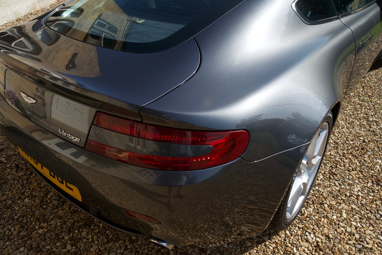 AM V8 - 3