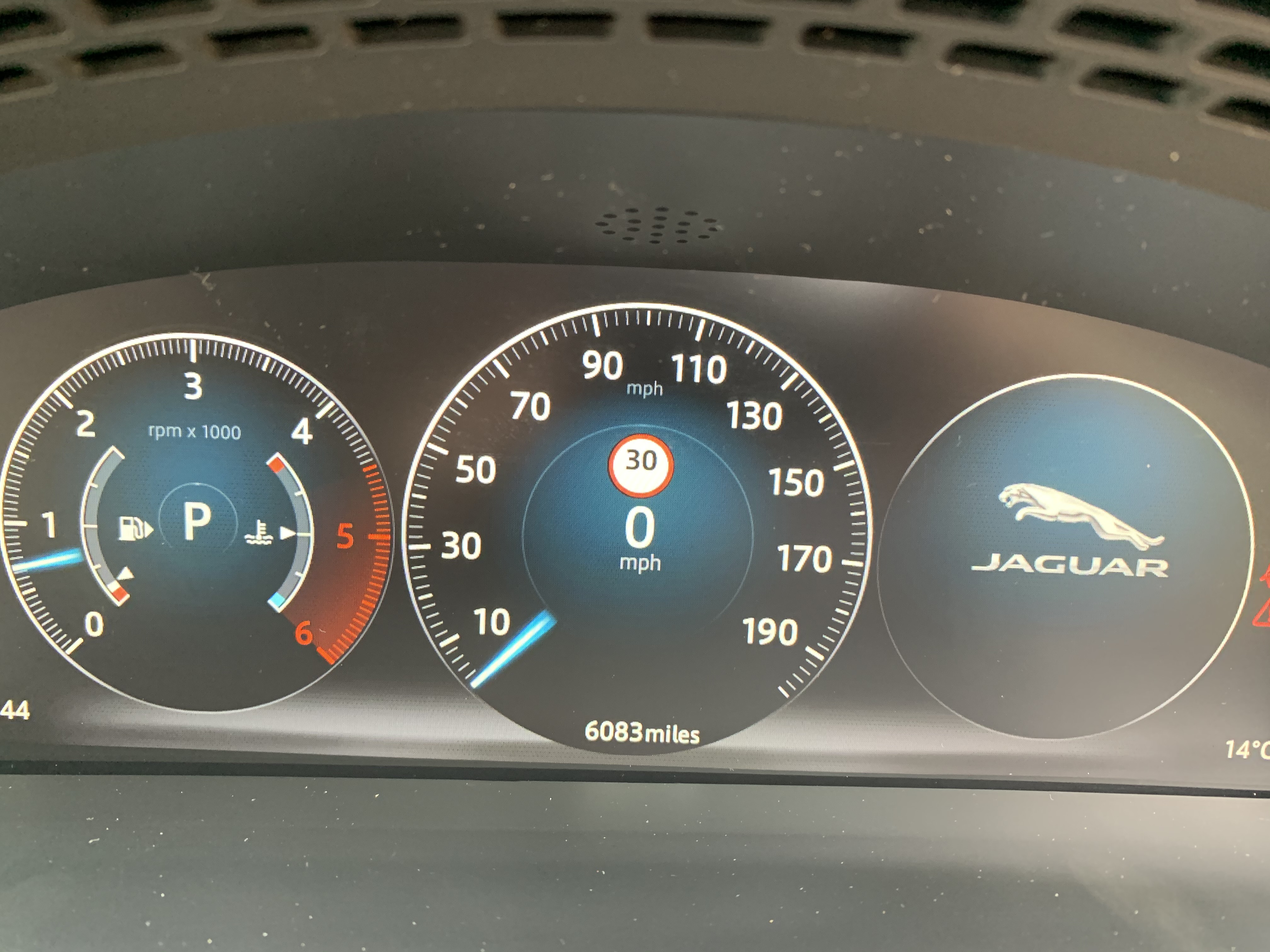 Jaguar XJ L 063
