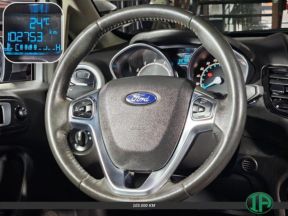 Miniatura: Ford Fiesta 1.6 Titanium MT5 - 103.000KM - 2015 -
