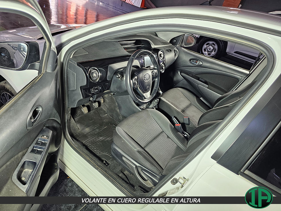 Miniatura: Toyota Etios 4P 1.5 XLS MT6 - 53.000KM - 2021 -