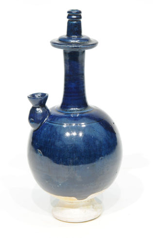 三彩筆記 vol.56 蘇黎世瑞特堡博物館：唐三彩藍釉淨瓶，玫茵堂 - Tang Sancai Blue Glazed Kundika Vase, Meiyintang Collection, Tang Dynasty