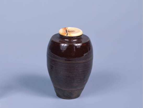 茶入筆記 vol.52 江戶東京博物館：唐物常陸帶茶入（小肩衝） - Edo-Tokyo Museum: Karamono Katasuiki Chaire ‘Hitachi-obi’, Possibly Ko-Katastuki