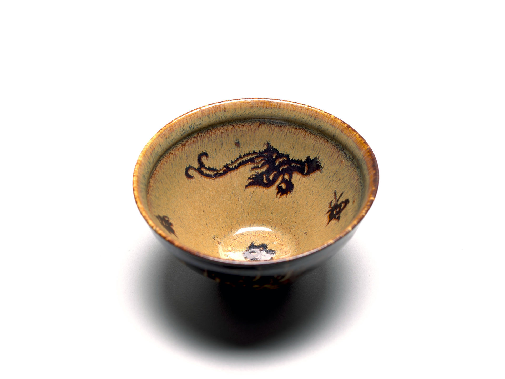 茶碗筆記vol.10 京都國立博物館：玳玻釉双鳳双蝶文碗（鸞天目）吉州窯