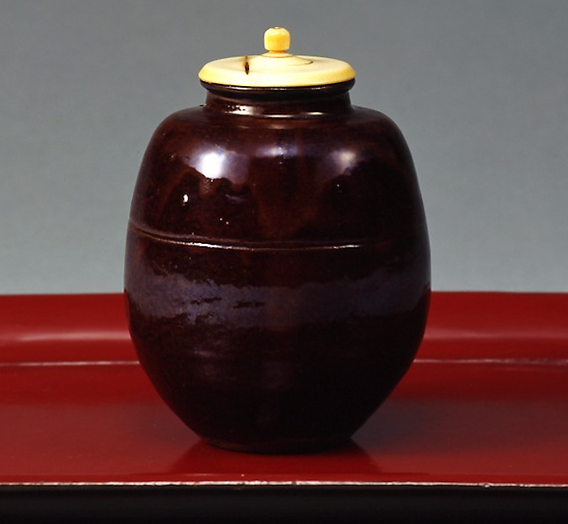 茶入筆記vol.49 福岡美術館：唐物肩衝茶入銘「松永」，松永久秀傳承