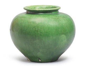 拍賣筆記 Vol.58 唐三彩“小蘋果”:32萬港元成交Berwald舊藏綠釉罐 - John Berwald, A Tang Dynasty Green-Glazed Baluster Jar