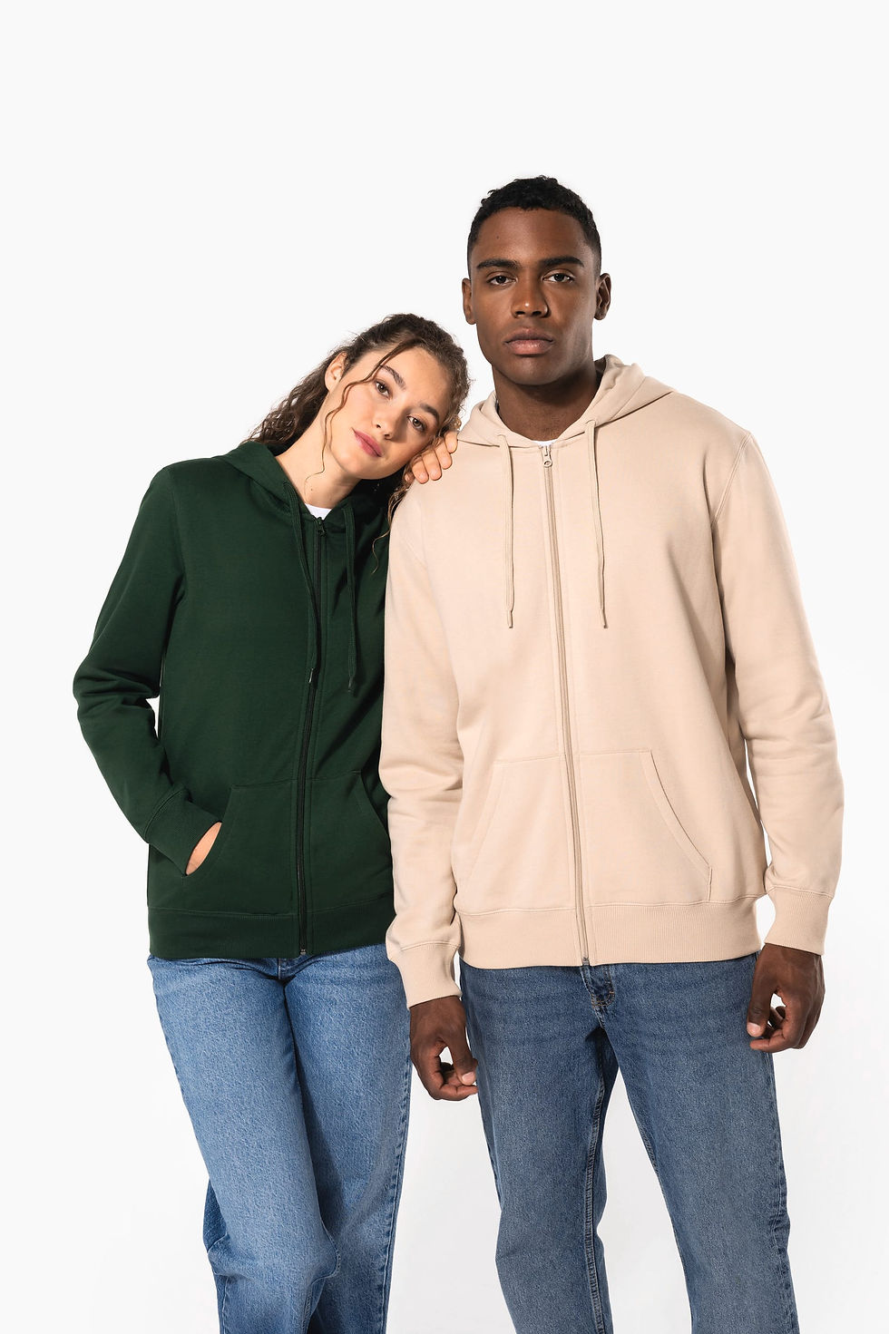 Sweat-shirt recyclé zippé à capuche unisexe personnalisé Kariban K4042 porté