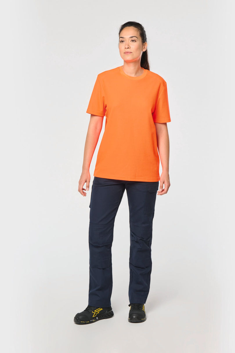 T-shirt unisexe écoresponsable coton/polyester personnalisé WK WK308 porté