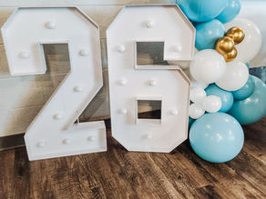 Pop, Paint, and Celebrate: Trendy Graduation Party Trends to Make Your Grad Shine!