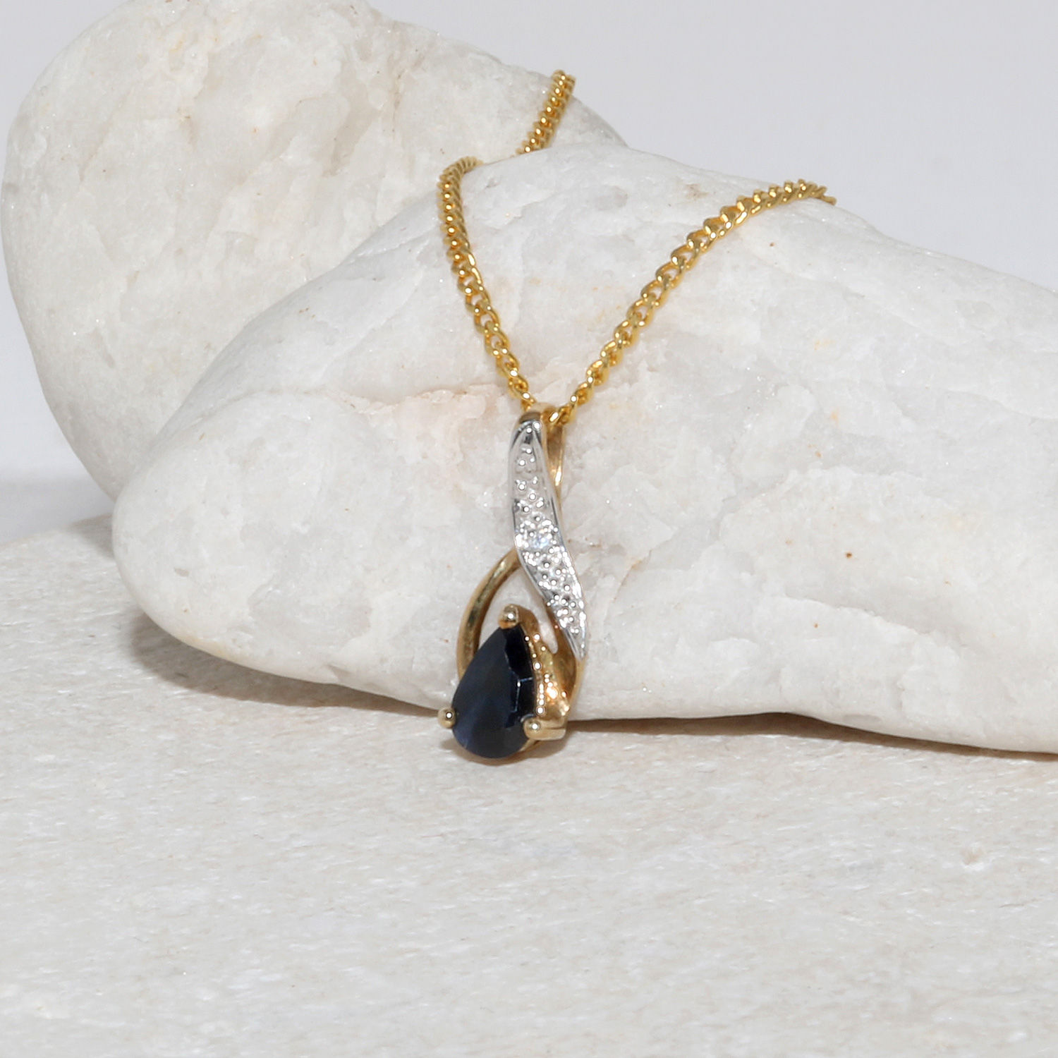 9ct Solid Yellow Gold Natural Sapphire Diamond Pendant Hallmarked