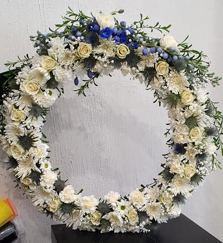 Wreath Round Lite Colours