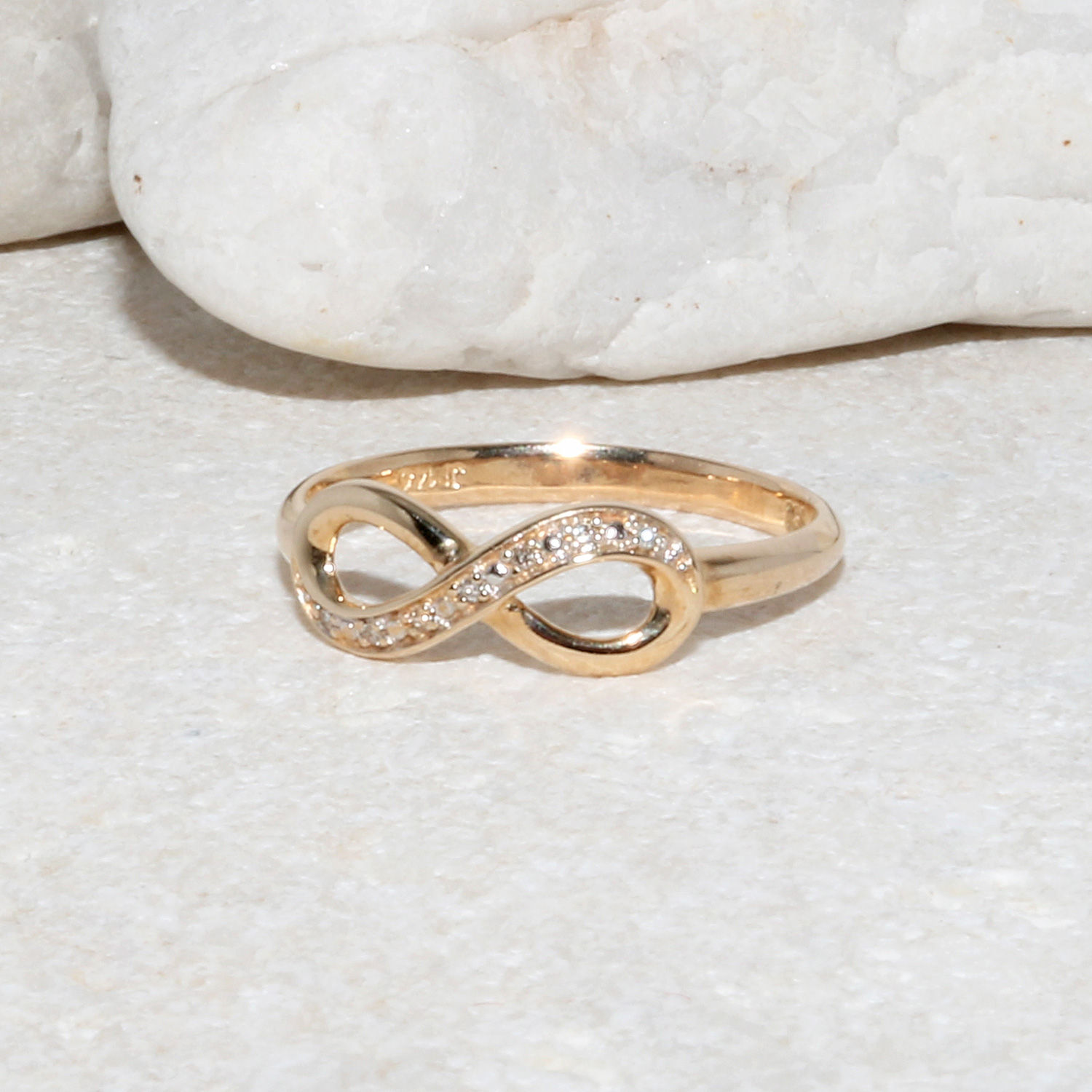 9ct Solid Yellow Gold Natural Diamond Infinity Ring