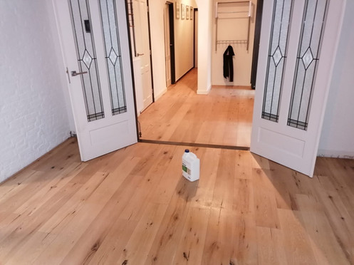 Vloer gerenoveerd door Parketvloerenhuis BV