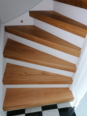 Trap gerenoveerd door Parketvloerenhuis BV