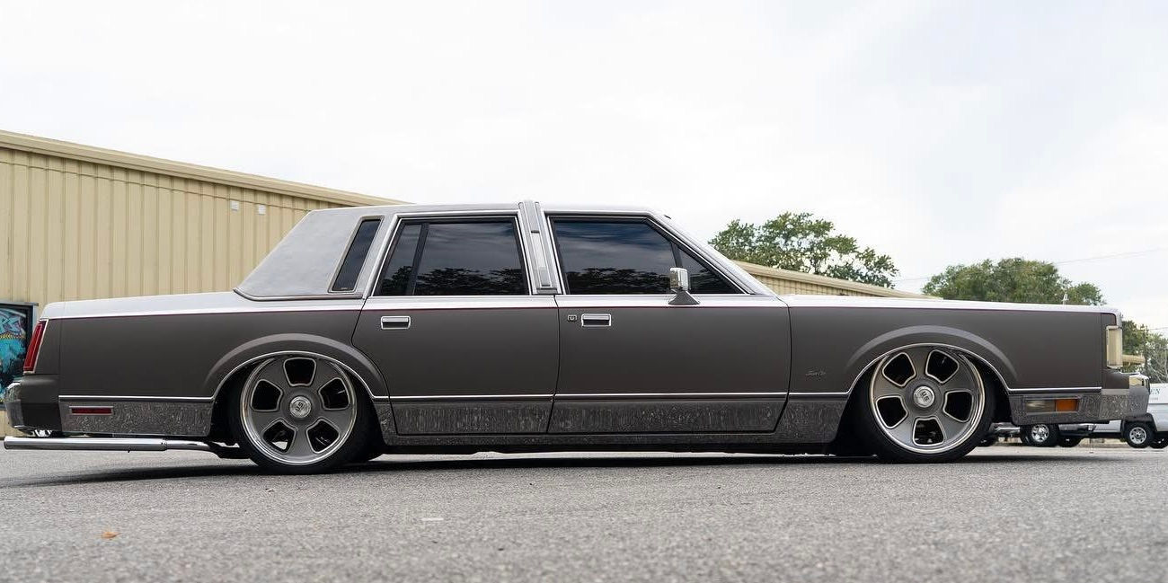 vinyl wrap installation for Lincoln Town Car Green Cove Springs, FL The Wrap Co