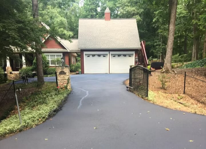 Residential Driveway Sealing in Commerce, GA