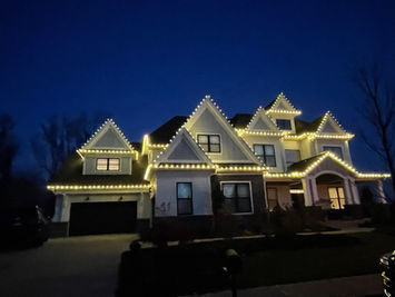 Professional Christmas light hanging service by Three Rivers Lights, trusted in Pittsburgh, PA