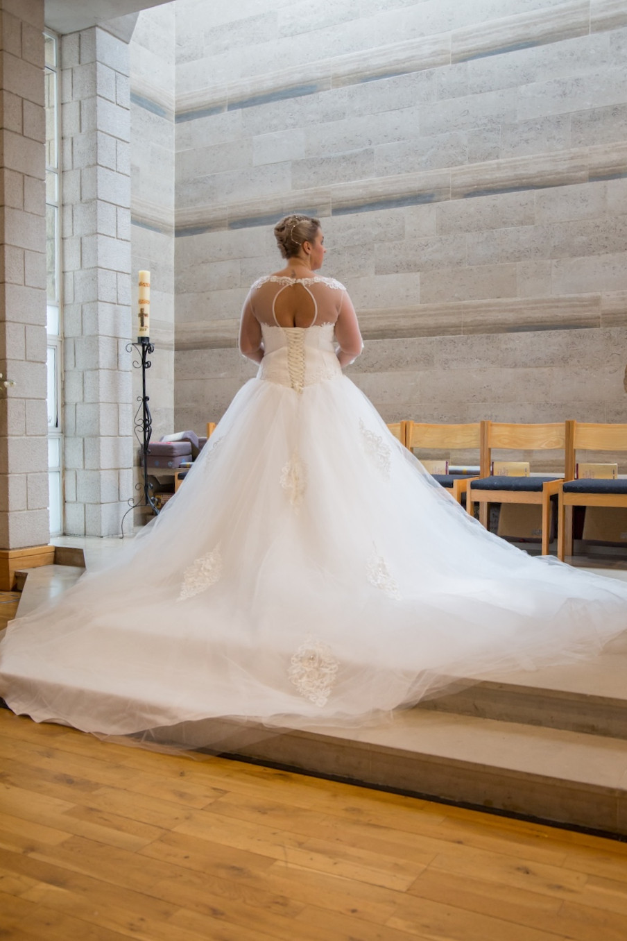 Thumbnail: ‘Vienna Rose’ Lace Wedding Dress - Size 20