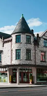 hotel-facade-quality-waterfront-hotel-alesund.webp