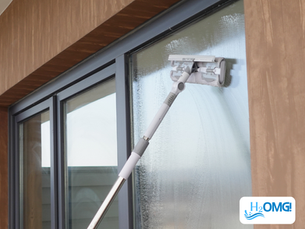 How Much Do Professional Window Cleaners Cost?