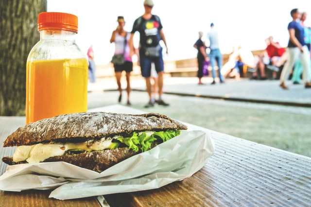 Improve your health by eating away from your desk