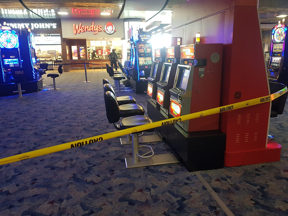 Closed gaming devices in Terminal 1 of McCarran International Airport in Las Vegas. Photo: Johannes Becht