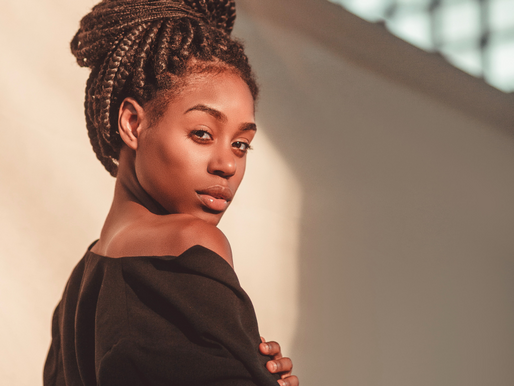 Artistry and Elegance: The Resurgence of Braids and Crochet Hairstyles