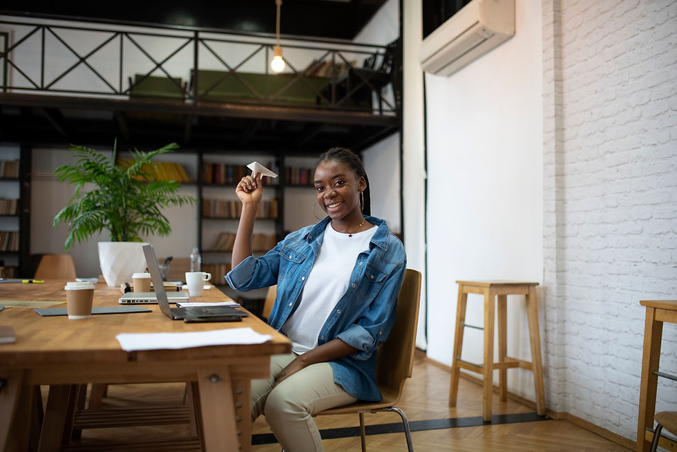 lifestyle-woman-office.jpg