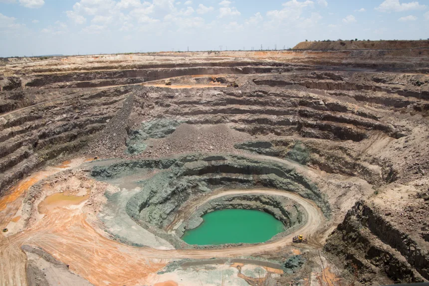 Diamond Mine how diamonds are mined