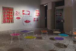 Gilbert Bretterbauer, Neue Sessel & Kisses