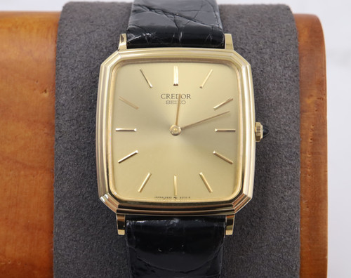 1979年製SEIKO セイコー 5930-5300 ゴールドスクエア　八角 コンプリートサービス済み】A（未使用品に近い）セイコー クレドール