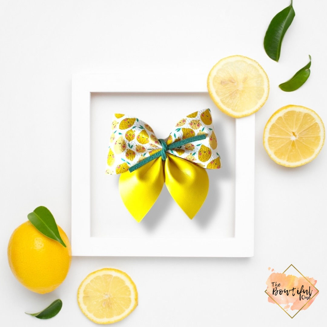 Squeeze the day (Emma Sailor Bow)