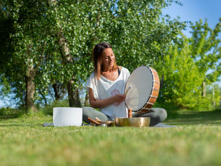 Workshop på Yogahem med härliga toner, djupavslappning och mantrasång