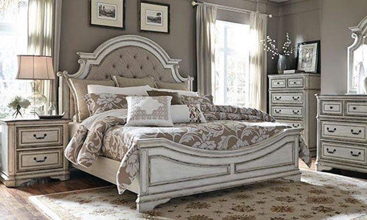 5 Tips To Accentuate Your Bedroom