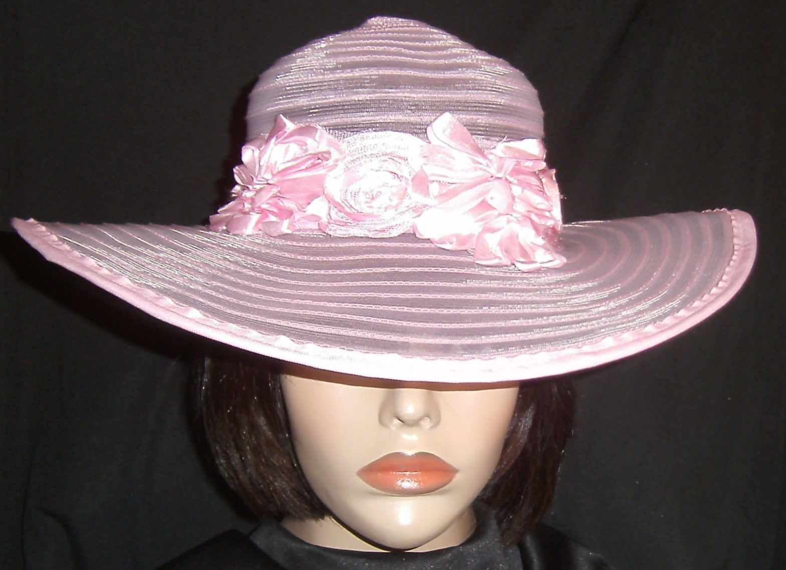 Pink horse hair hat