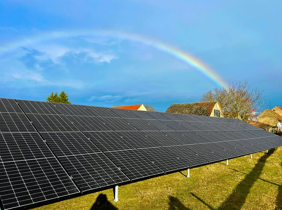 Sunn Solar Systems s.r.o. - fotovoltaika, chytré řízení, elektroinstalace, kvalitní nosníky, Solax, Deye, BYD, AIKO panely, dotace a legislativa.