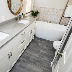 9537-Hillingdon-Rd-Woodbury-MN-large-006-010-006-1500x1000-72dpi-th