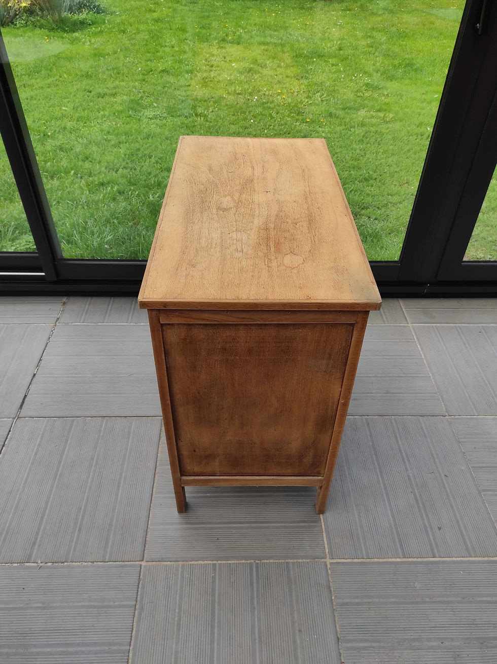 Miniature : Bureau en bois trois tiroirs